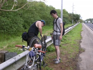 トラブル発生